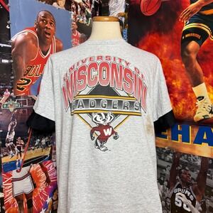 Vintage 90s Wisconsin Badgers Collegiate NCAA T Shirt Bucky Sz 2XL